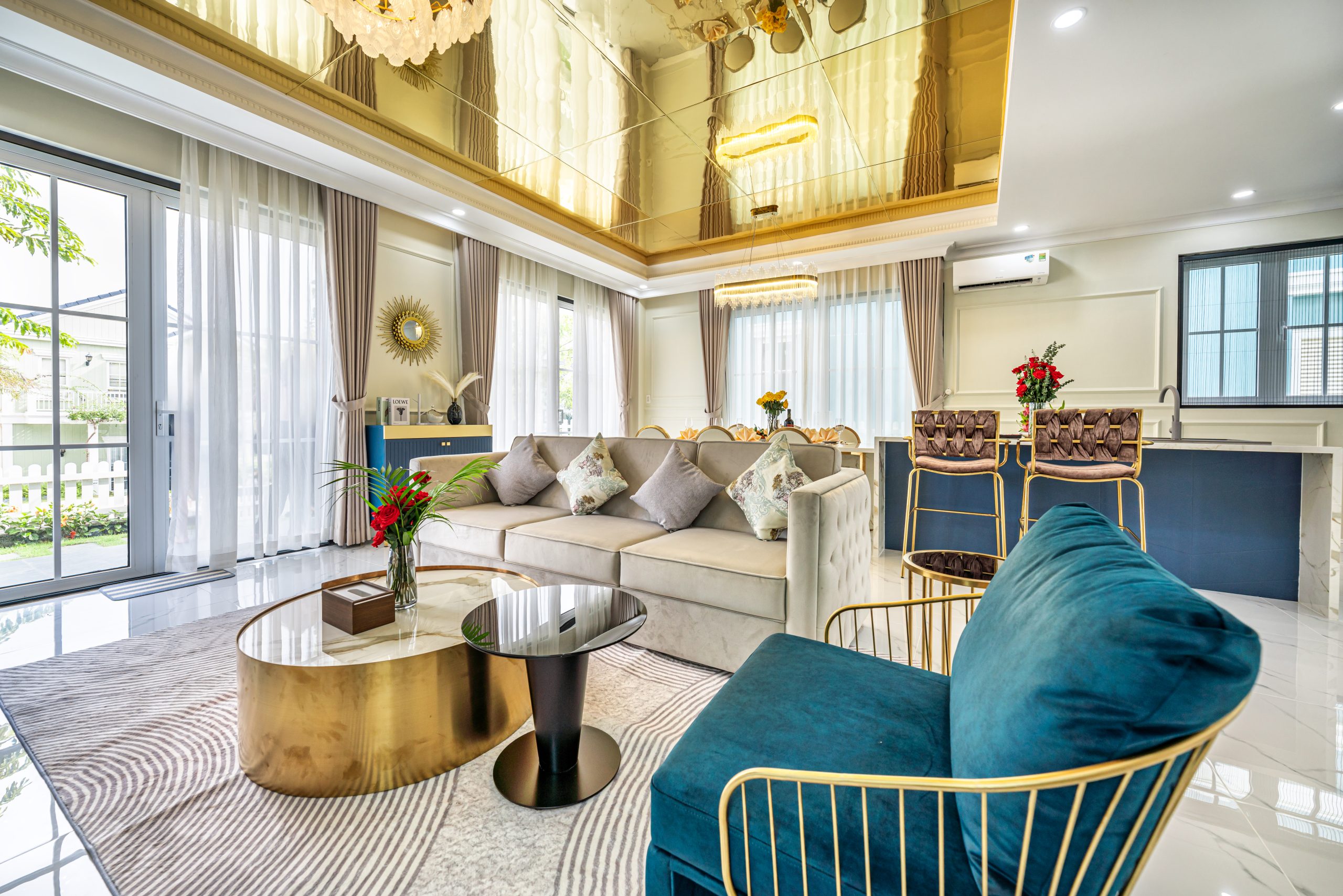 Phòng khách biệt thự NovaWorld Phan Thiết phong cách Luxury